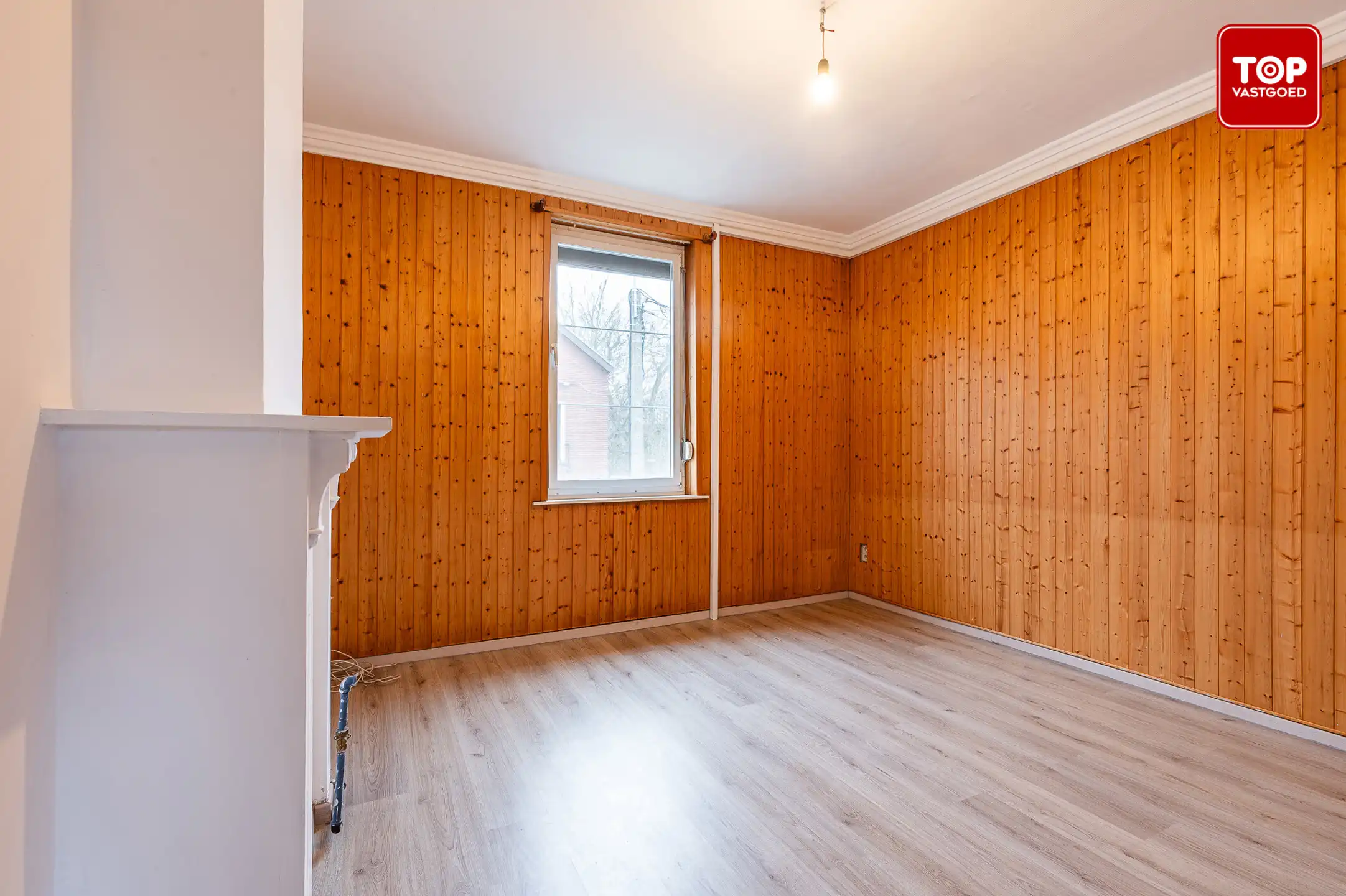 Te renoveren woning met 4 slaapkamers en leuke stadstuin. foto 13