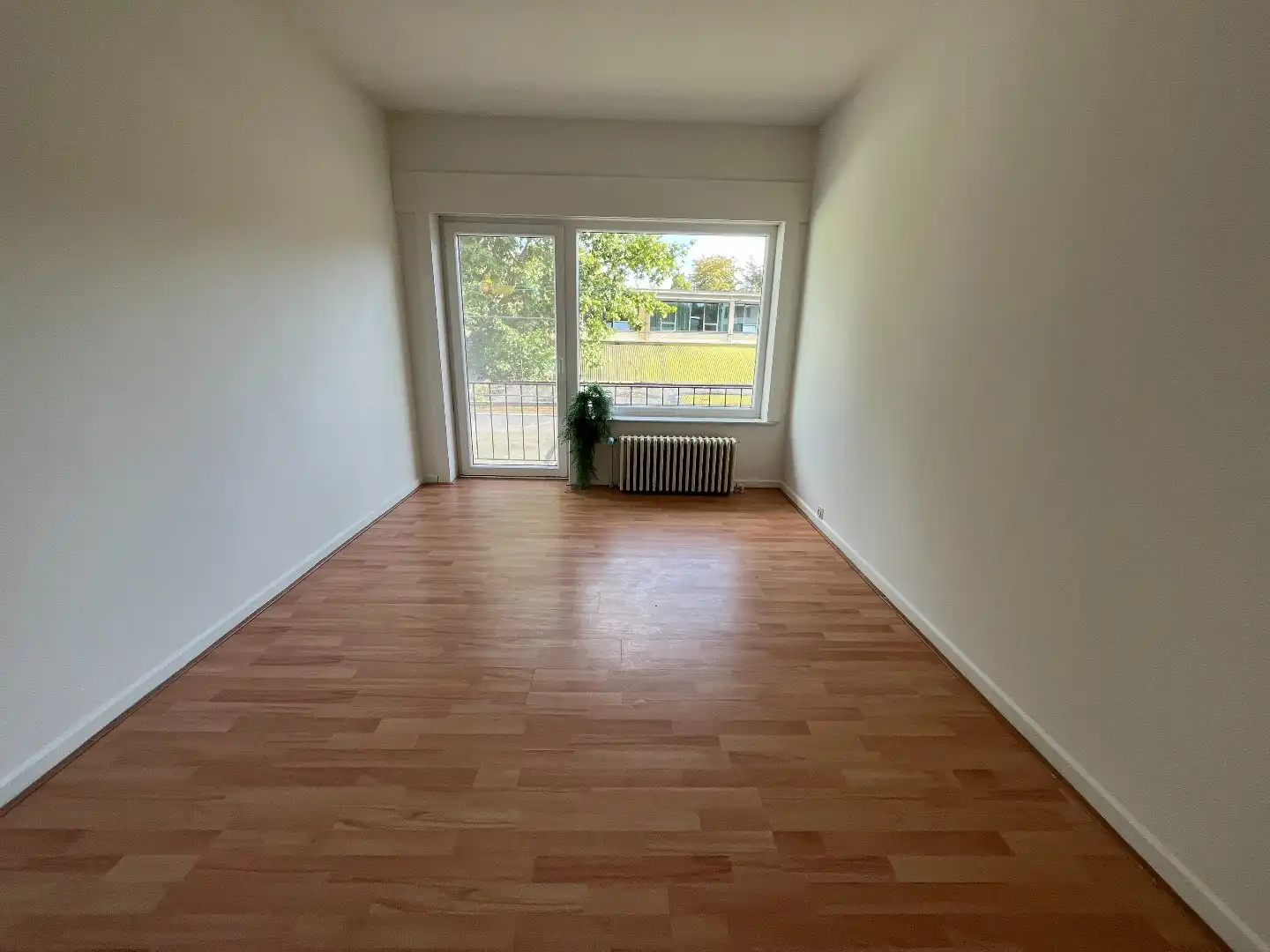 Instapklaar appartement met 2 slaapkamers in centrum St Kruis! foto 9