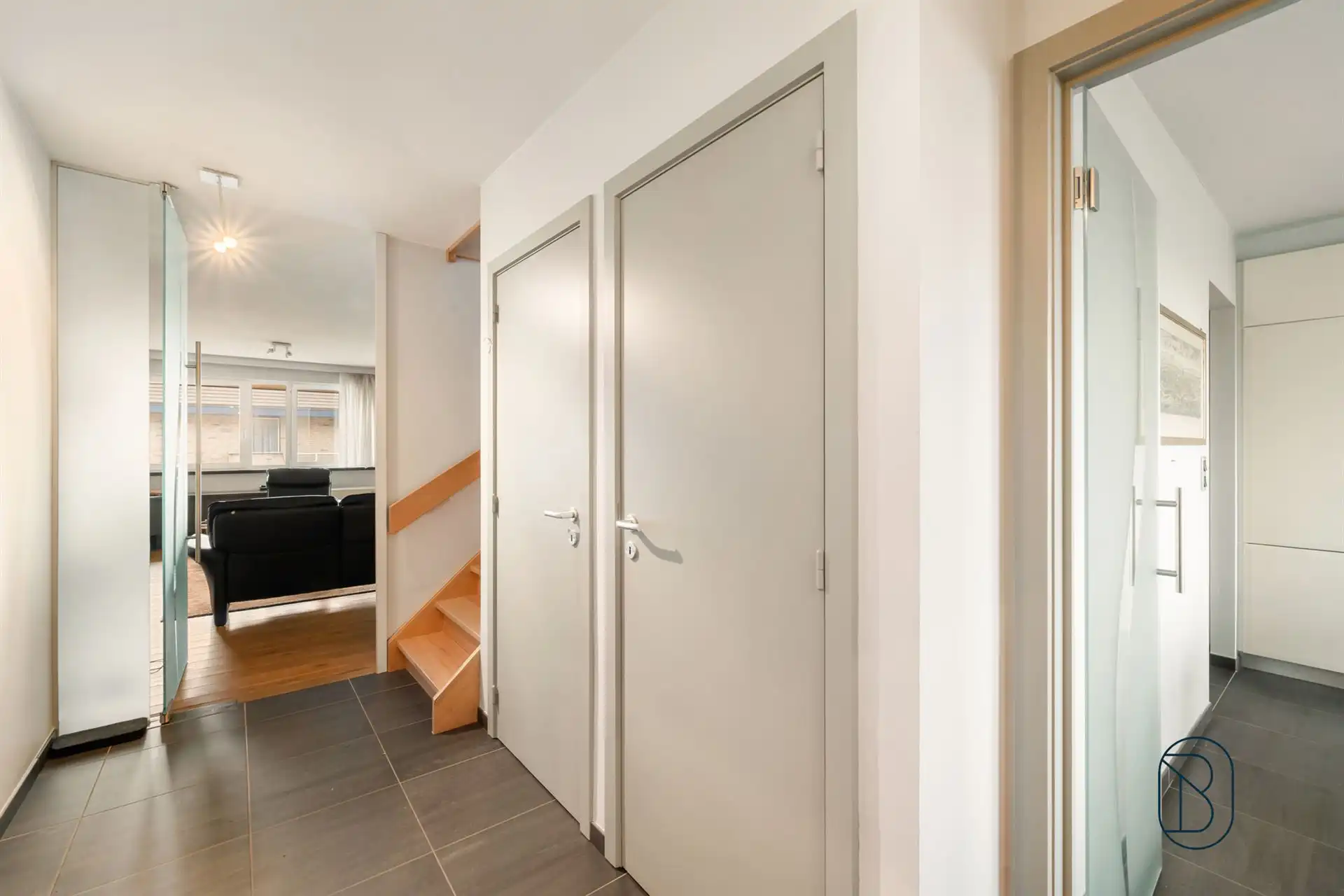 Ruim duplexappartement met 3 slk, terras en garage foto 10