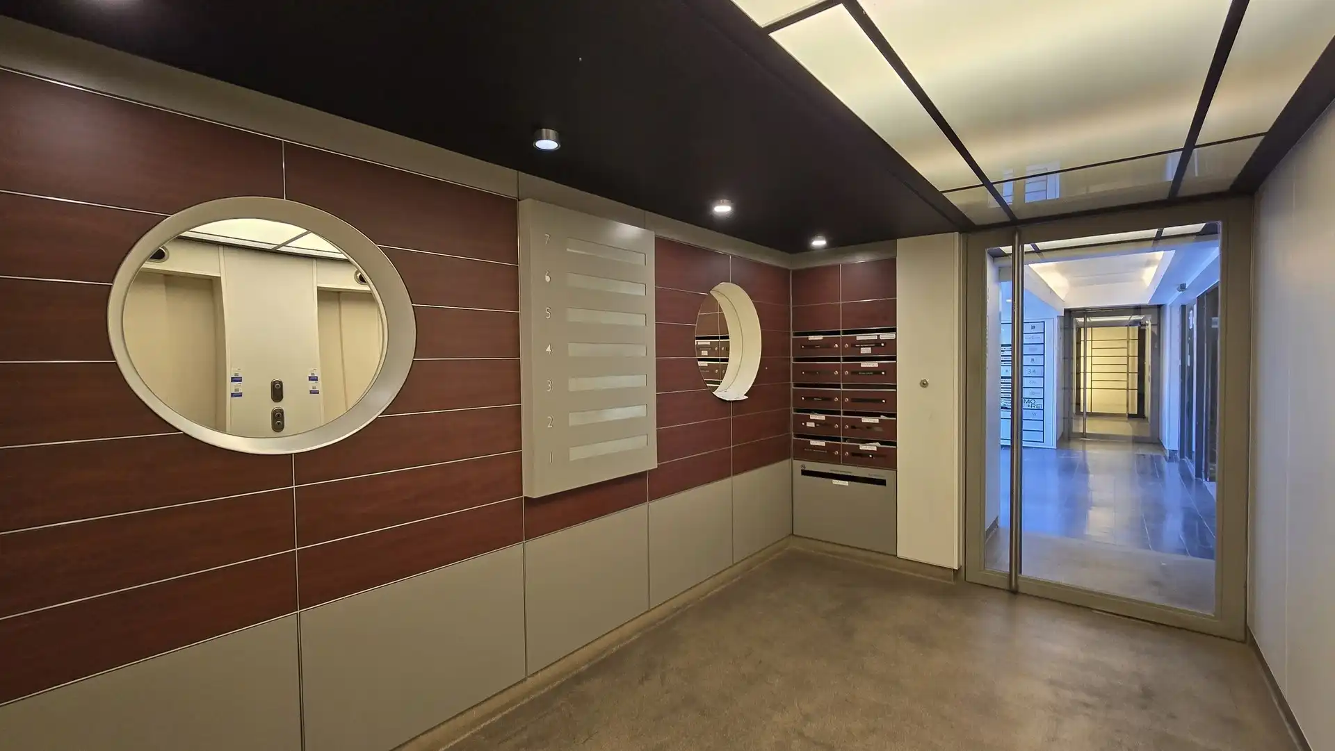Instapklare kantoorruimte van 241 m²  in Brussel. foto 2