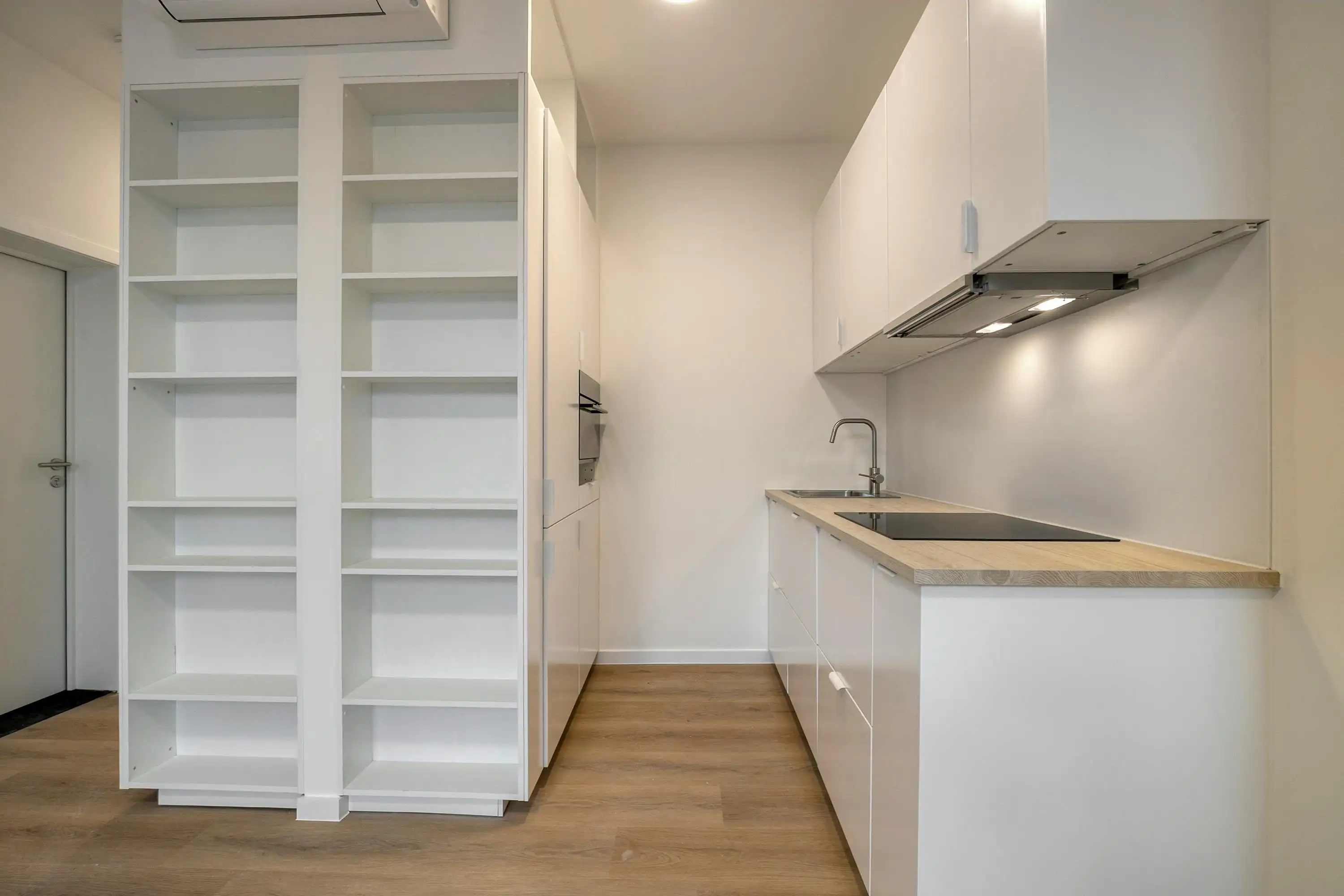 Volledig gerenoveerd appartement met EPC A in Gent foto 7