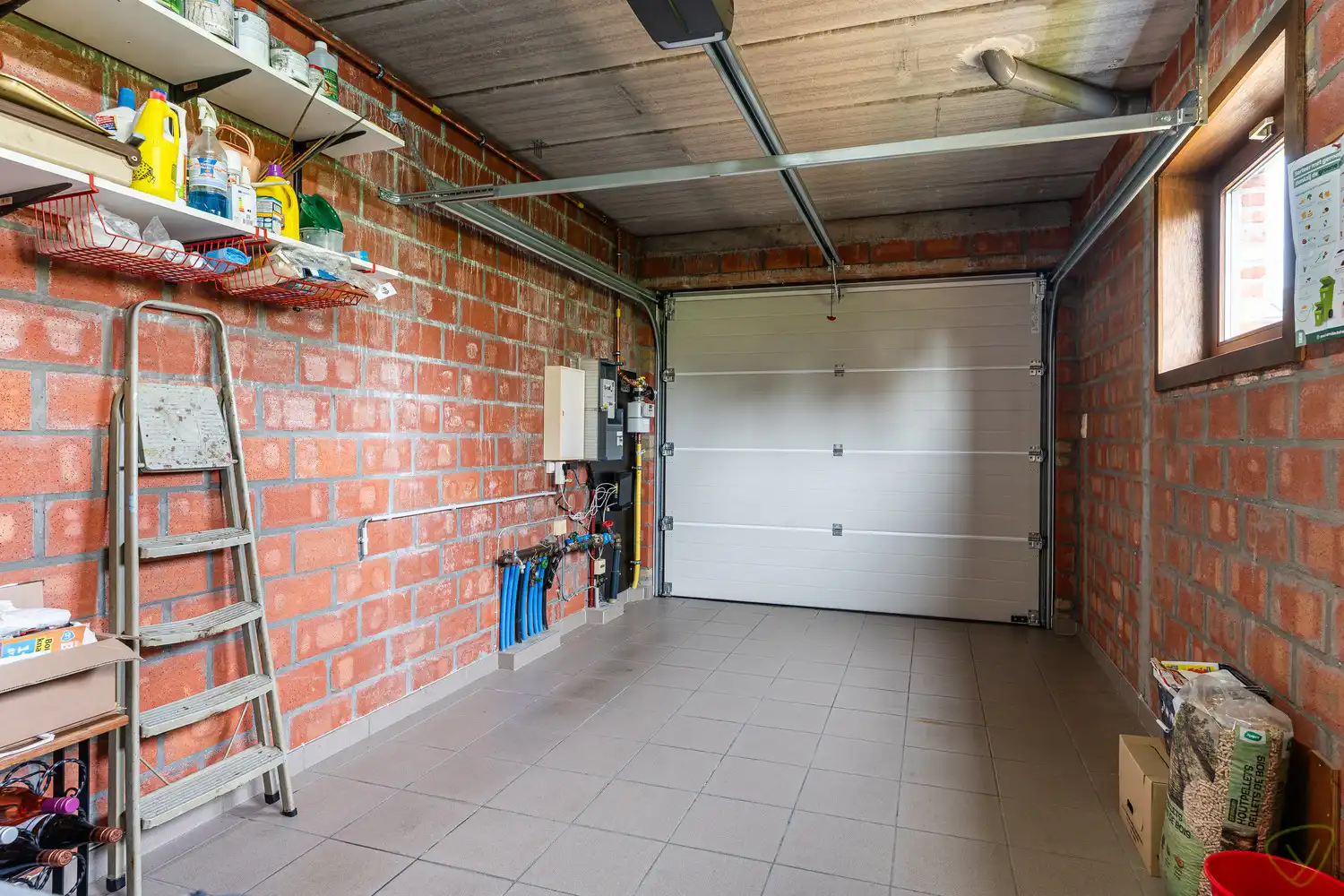 Zeer goed onderhouden alleenstaande woning gelegen in een residentiële wijk te Watervliet foto 13