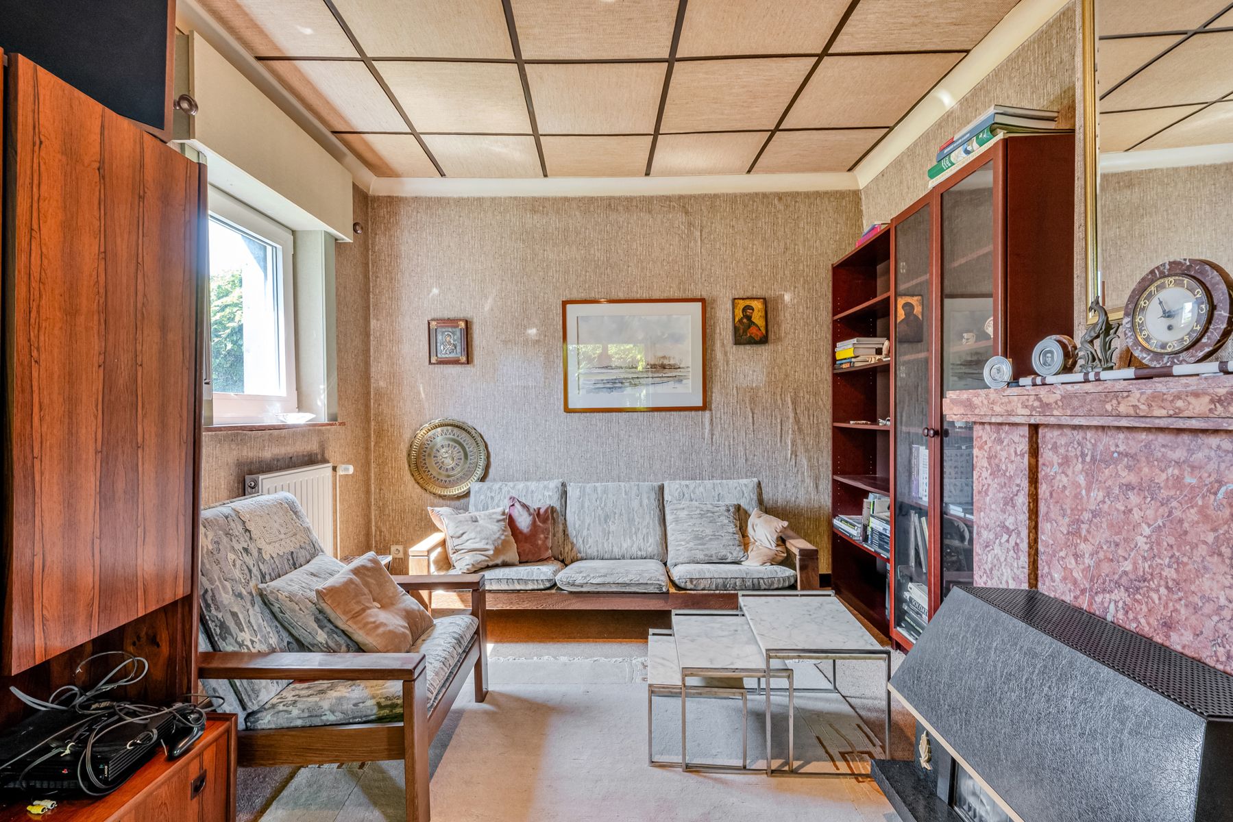 Charmante woning met karakter – ideaal renovatieproject! foto 7