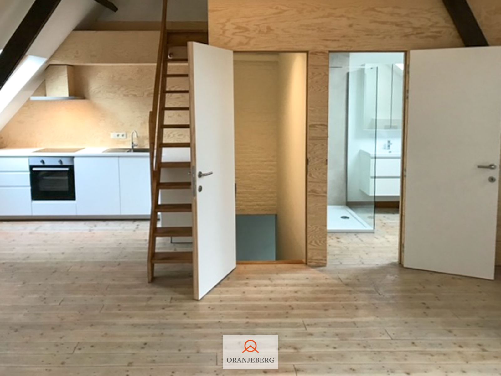 Prachtig gerenoveerde en superieur afgewerkte woning nabij Coupure foto 33