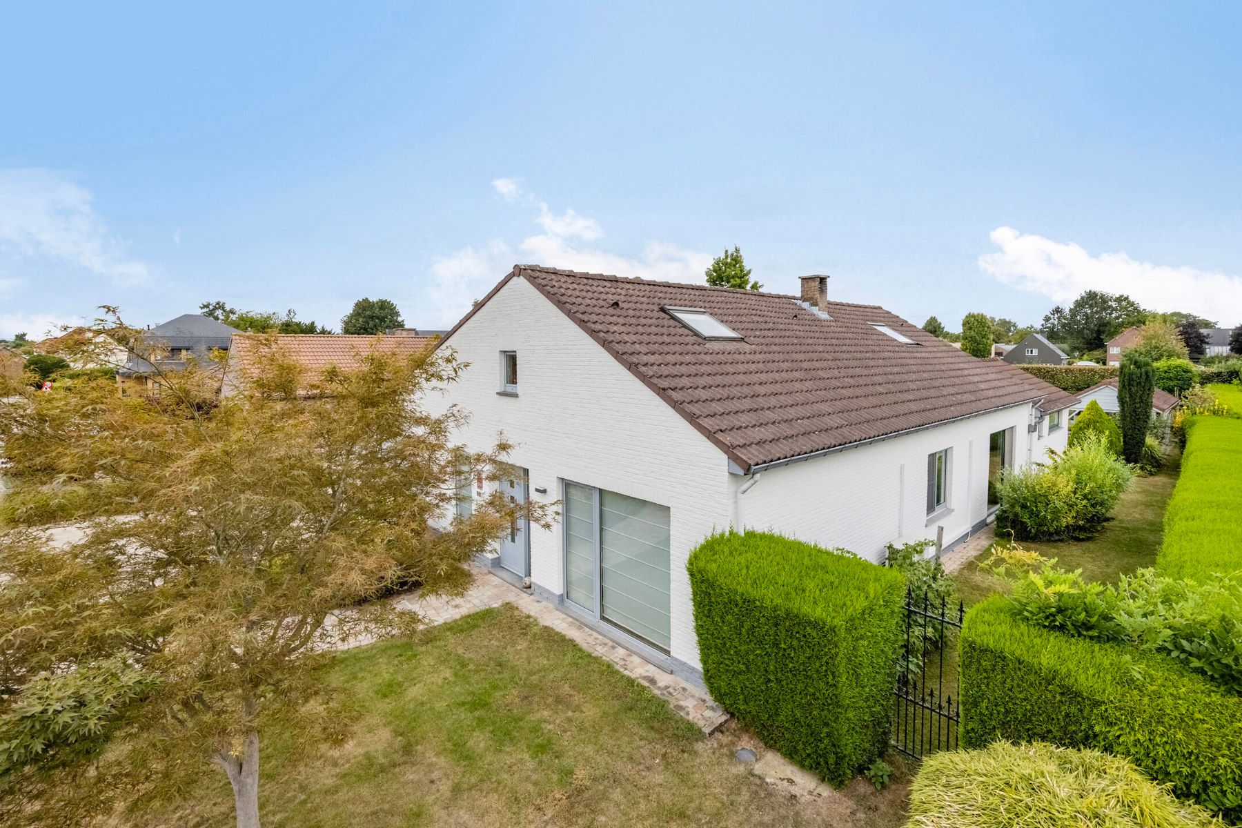 Hoofdfoto van de publicatie: Bungalow te koop