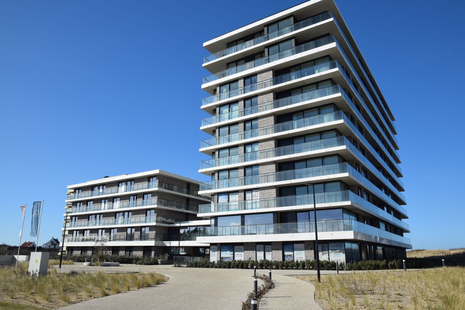 MODERNE STIJLVOLLE ASSISTENTIEFLAT MET EEN PRACHTIG ZICHT OP ZEE EN DE DUINEN TE KOOP TE DE PANNE foto 29