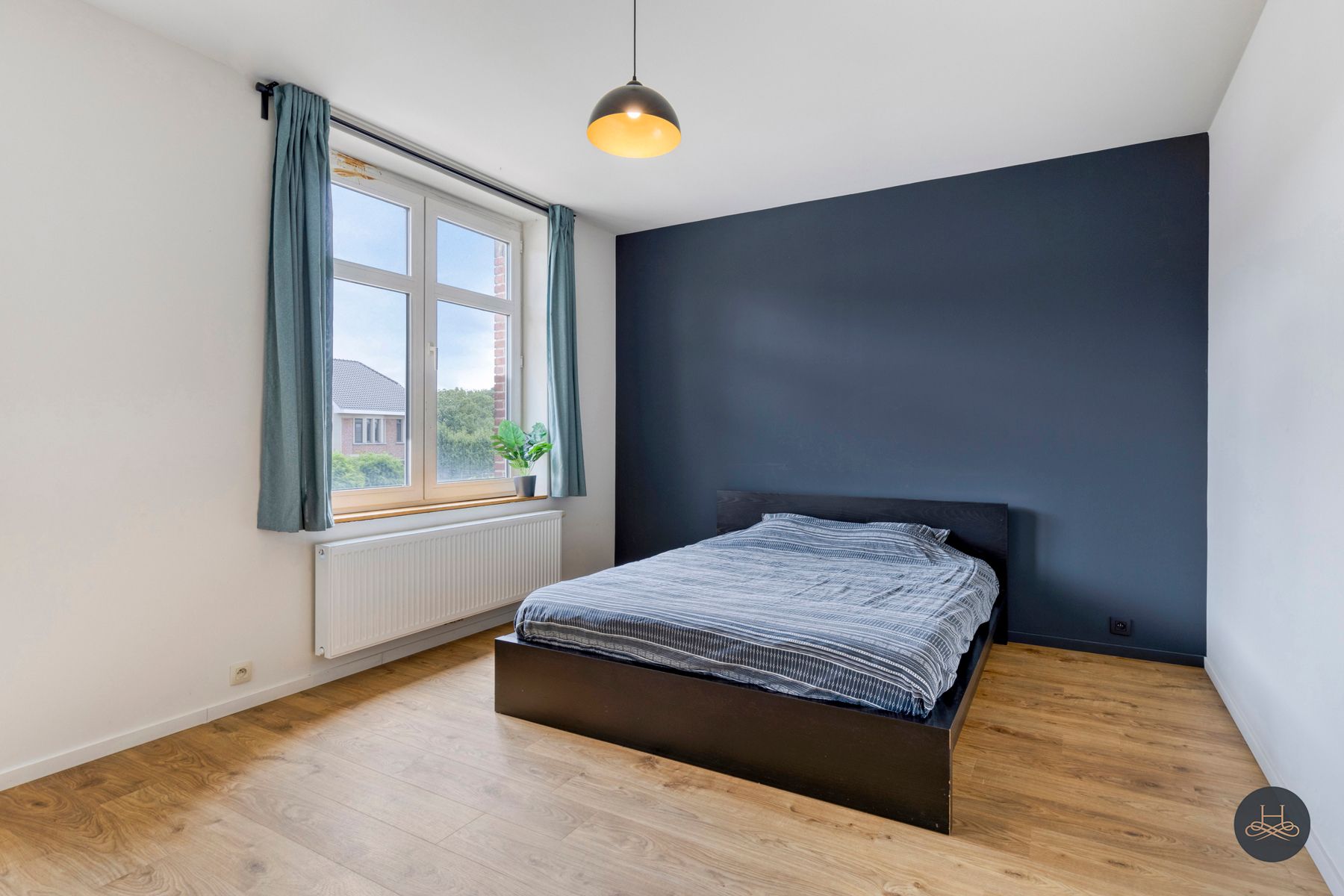 Vrijstaande woning met enorm potentieel foto 12