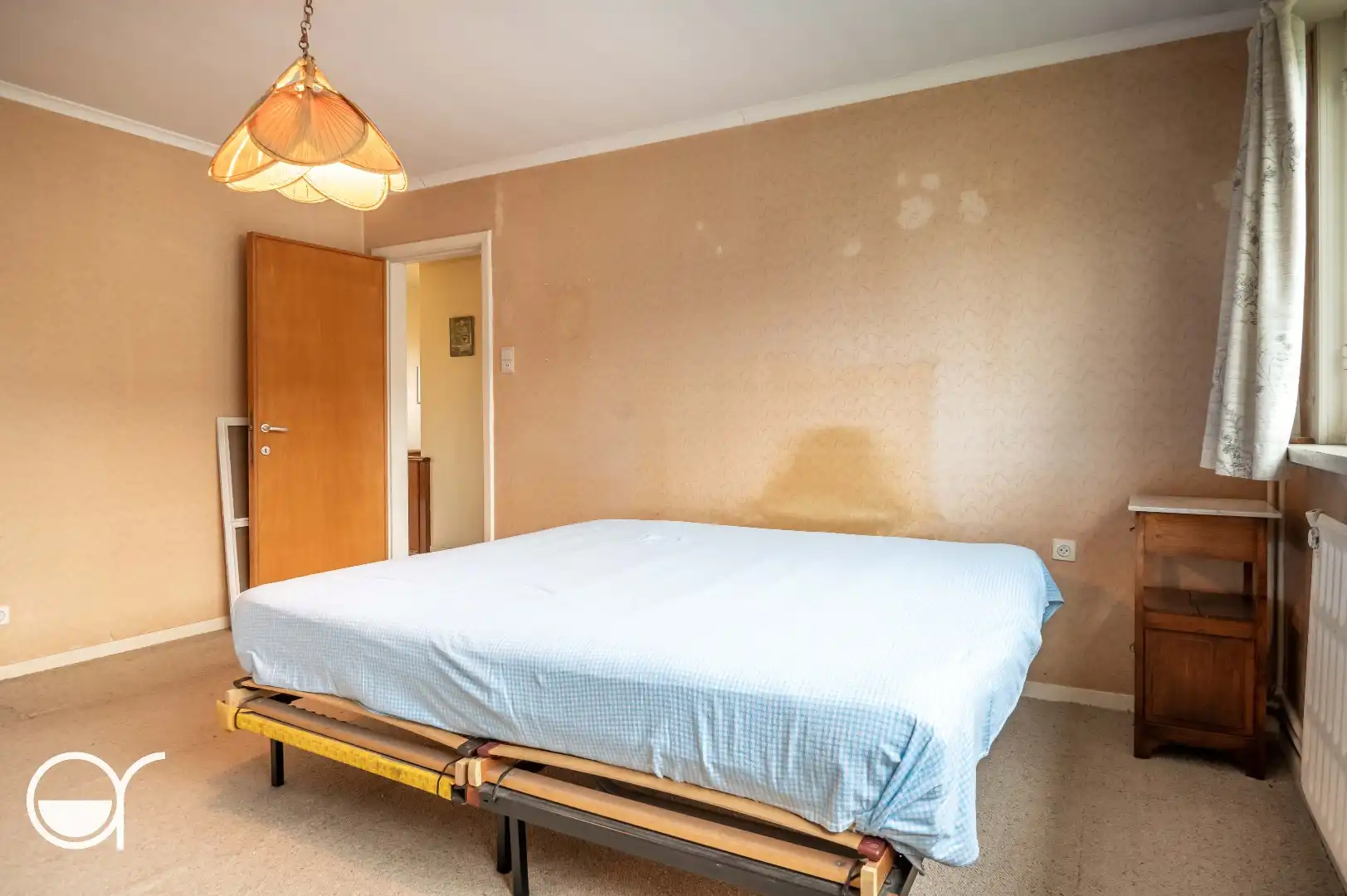 Te renoveren halfopen bebouwing op gegeerde locatie  foto 17
