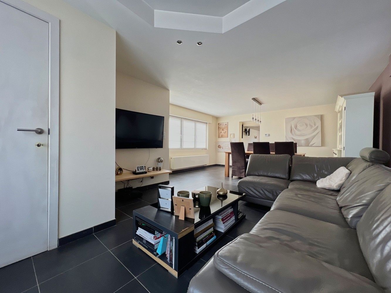 Lichtrijke woning met zonnige tuin + landelijk verzicht foto 2