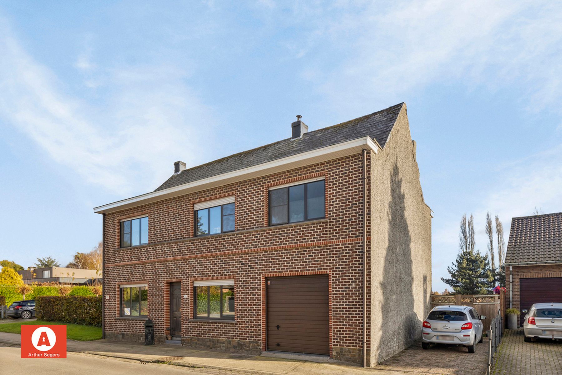 IN OPTIE - Open Bebouwing mét 4 slaapkamers op 15are. foto 2