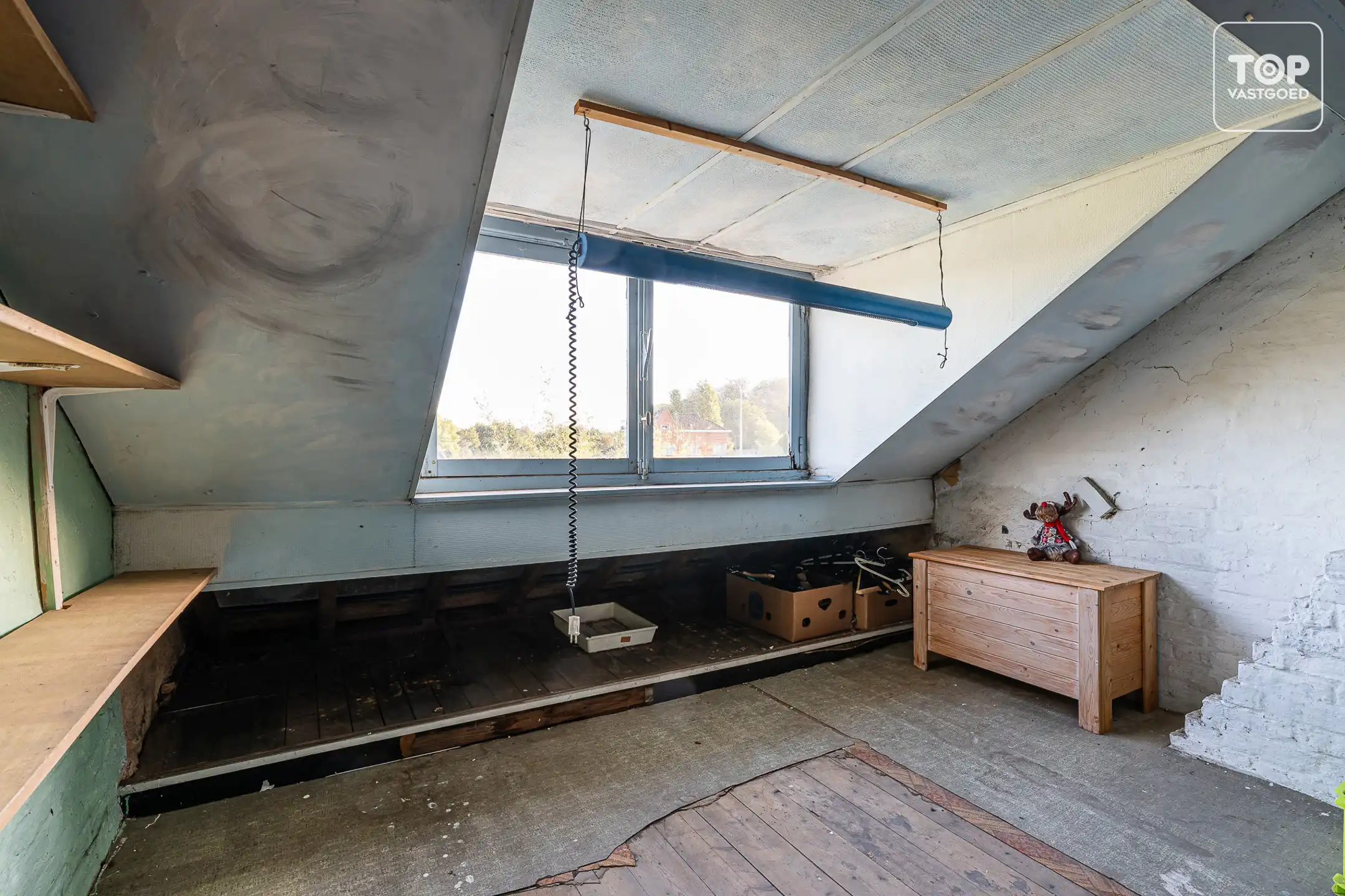 Ontdek deze te renoveren woning met 4 slaapkamers te Mariakerke! foto 23