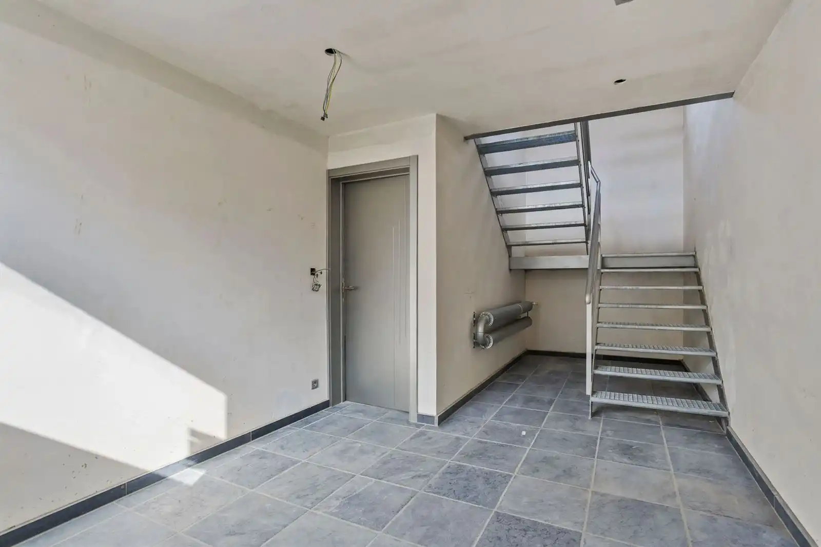 Woning met 2 slaapkamers en garage te Neigem foto 8