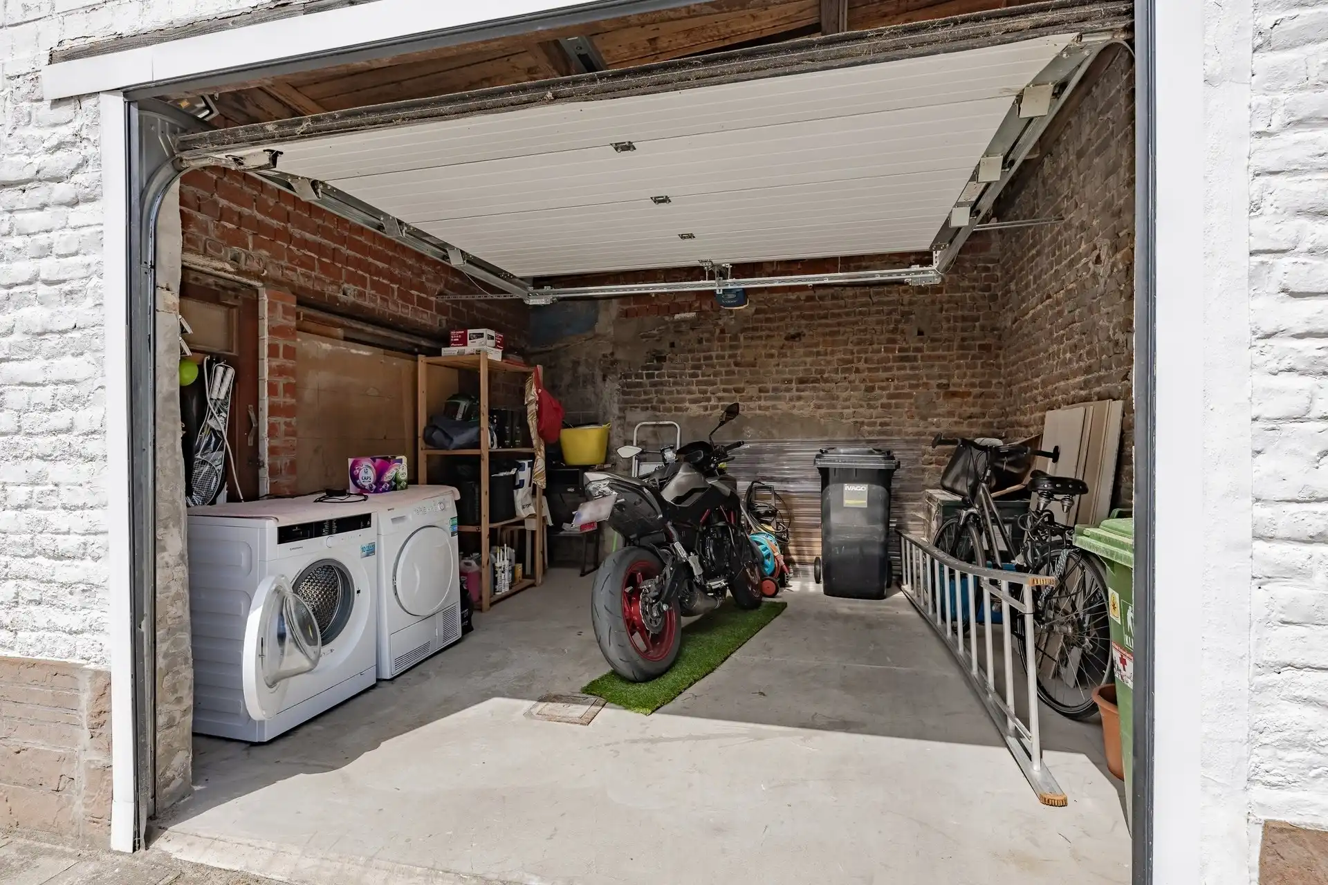 Instapklare woning met 3 ruime slaapkamers! foto 30