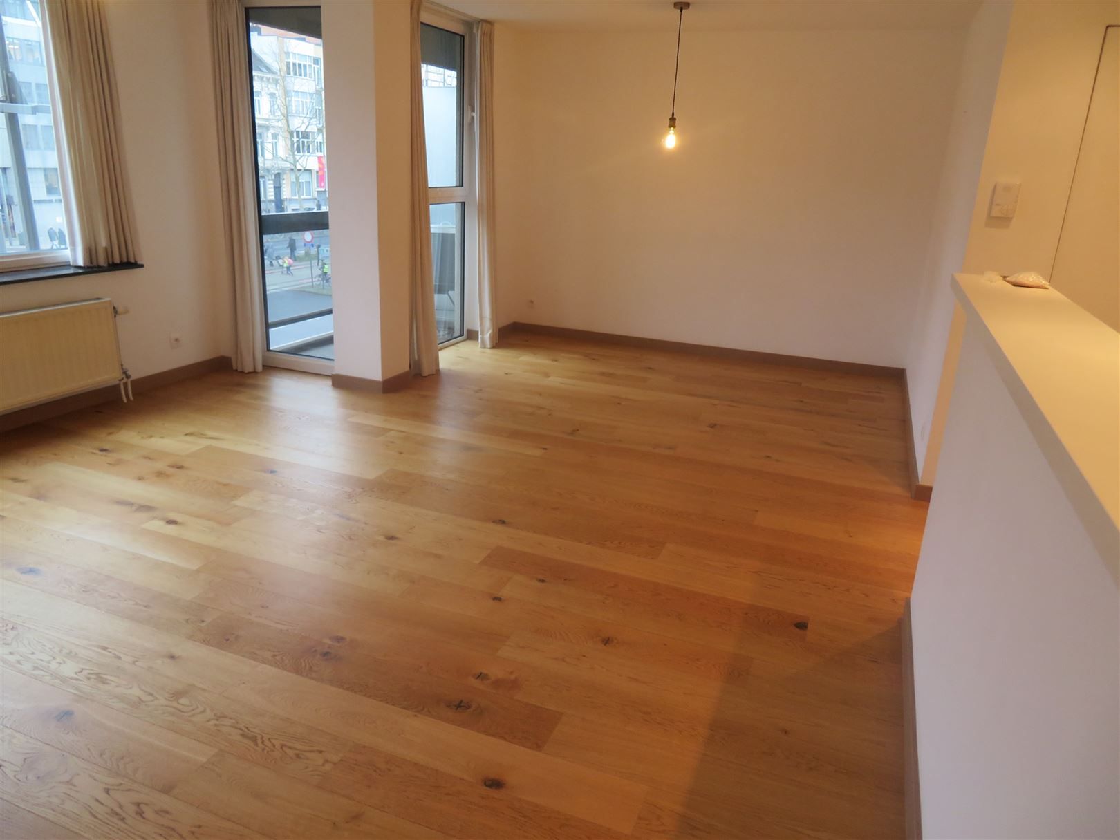 Appartement (100m²) met 2 slaapkamers in hartje Antwerpen! foto {{pictureIndex}}