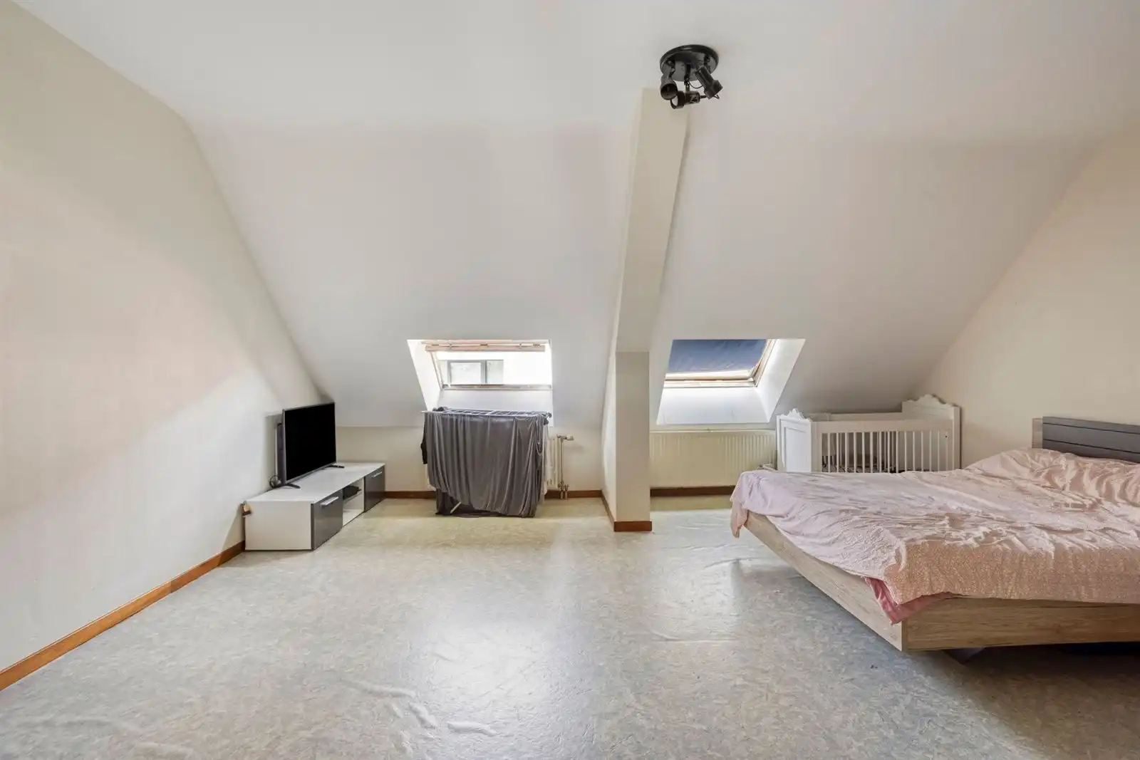 Duplex-appartement te koop met 2 slaapkamers foto 12