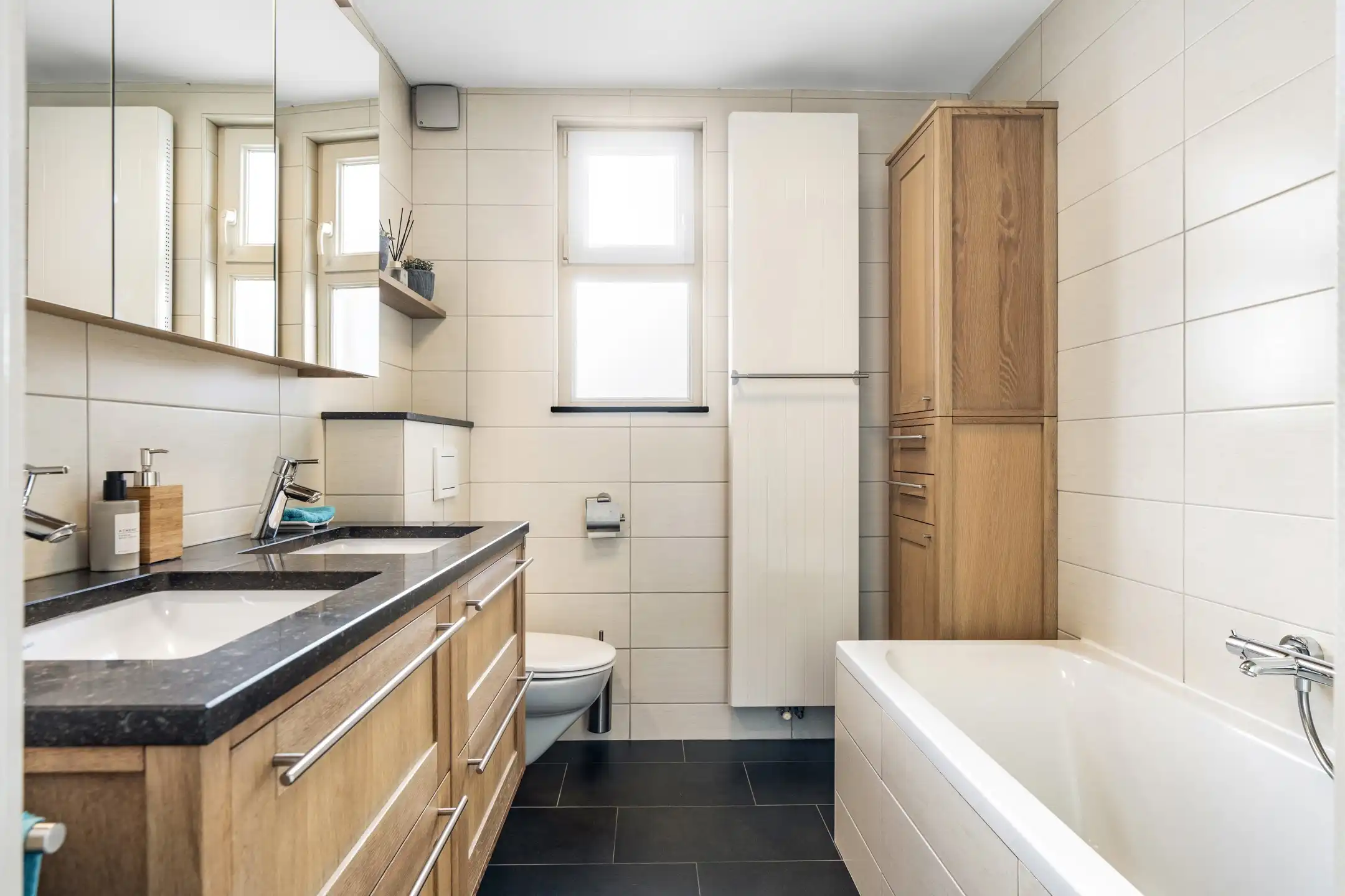 instapklare woning met handels- of kantoorruimte  foto 20