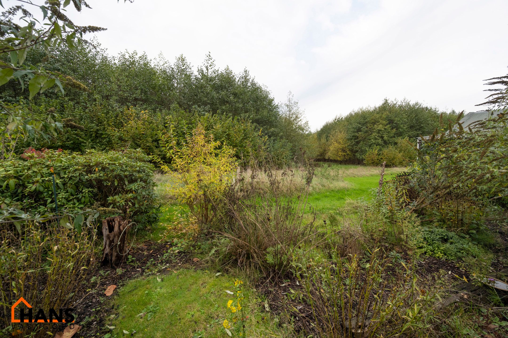 Te renoveren half open bebouwing. foto 7