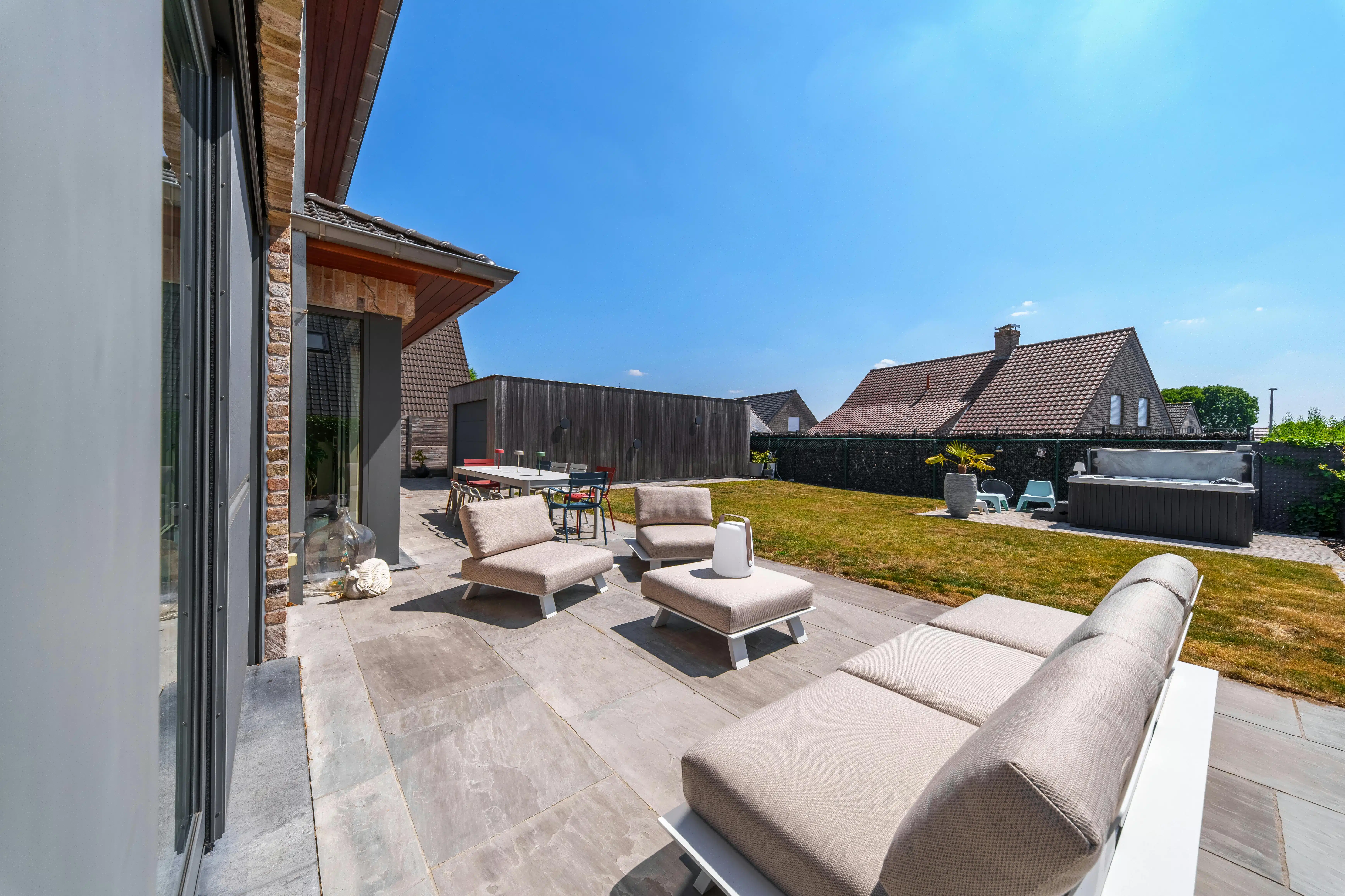 Uitstekend onderhouden villa te koop in Proones foto 16