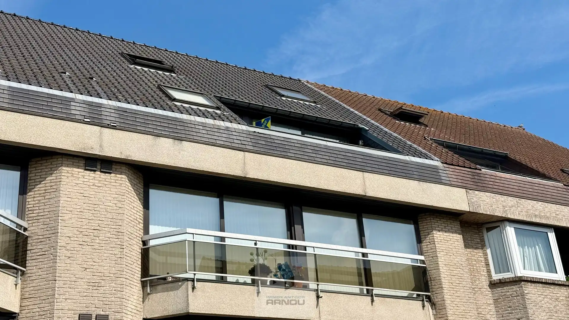 Ruim duplex-appartement met 2 terrassen in hartje Deinze foto 2