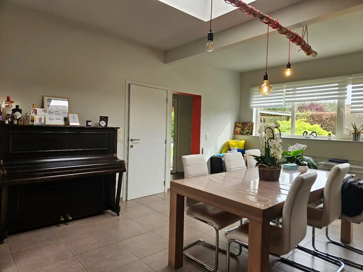 Woning met 3 slaapkamers in OLV-Olen! foto 2
