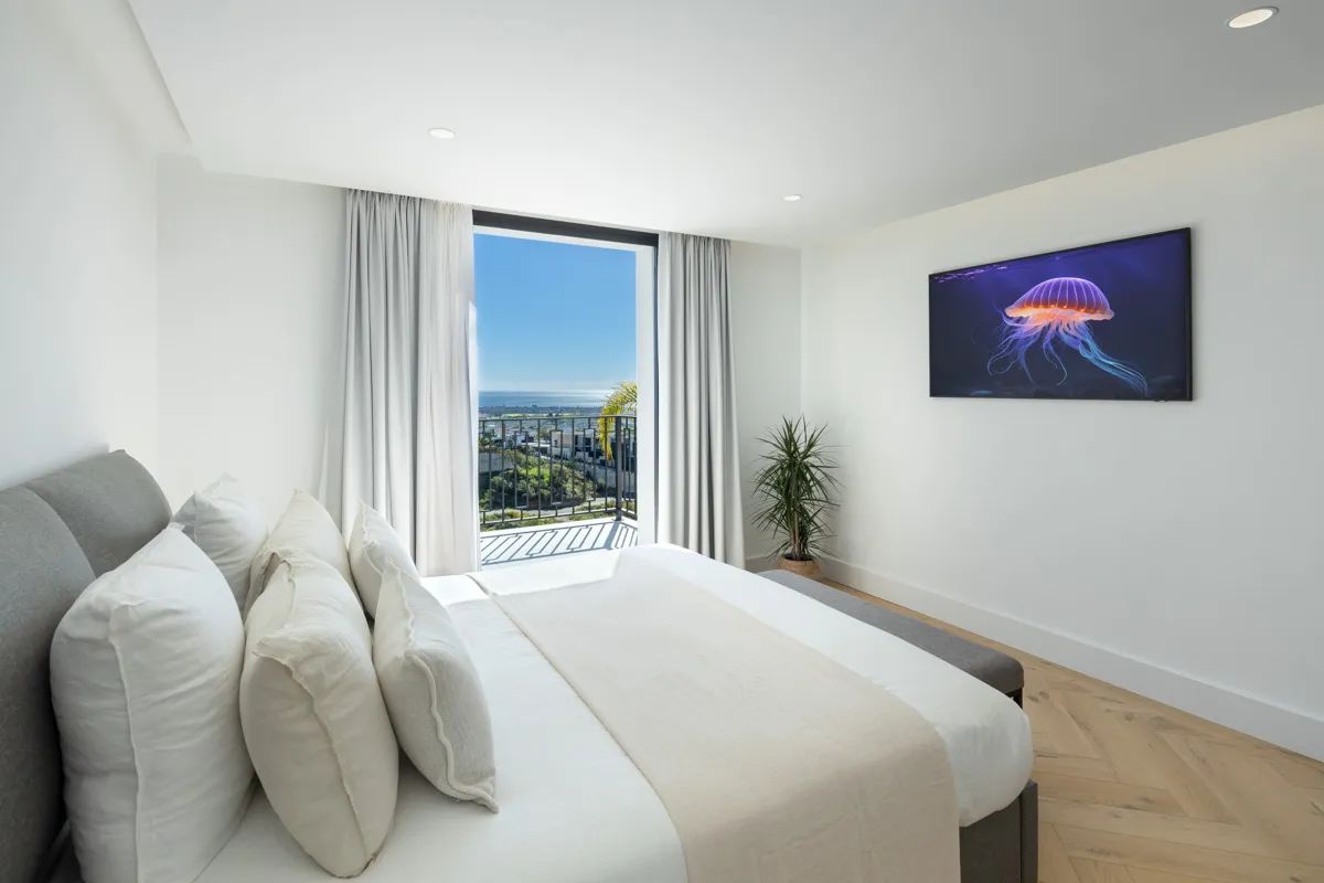 Waar design en uitzicht samensmelten – ultieme villa in het hart van de Costa del Sol foto 12