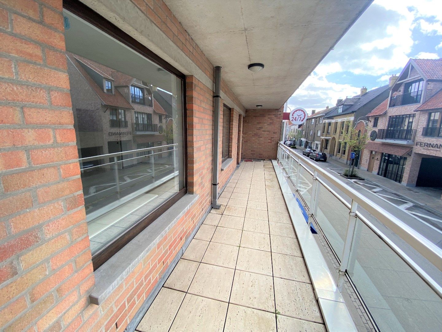 Centraal gelegen appartement met 2 slpks. foto 7