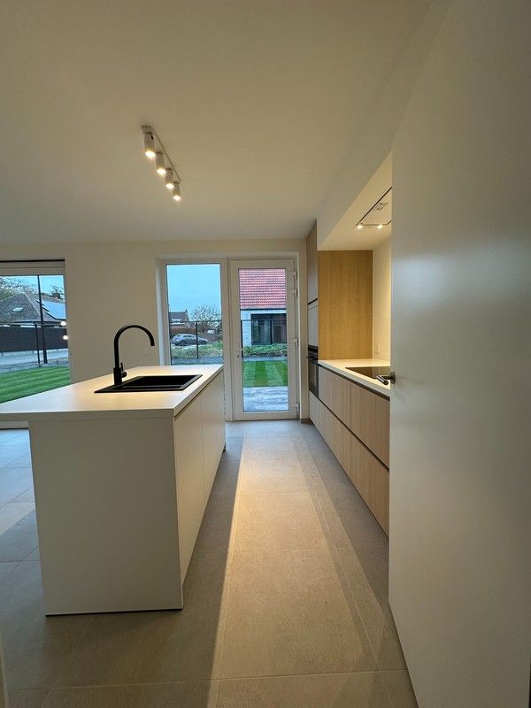 Volledig afwerkte woning met 3 slaapkamers in Waardamme foto 8