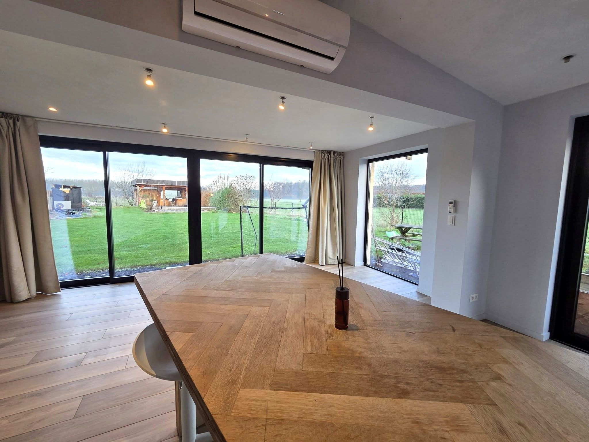 Charmante 3-gevelwoning in groene omgeving te Perk foto 11