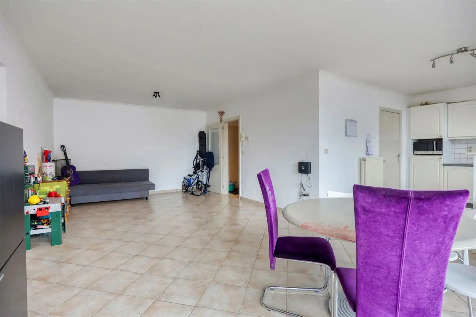 TE KOOP: Appartement met 2 slaapkamers in hartje Zolder! foto 4