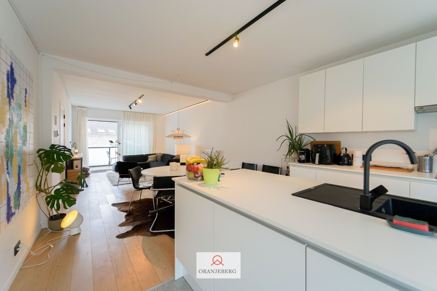 Gerenoveerde ruime duplex met terras nabij Gent centrum foto 3