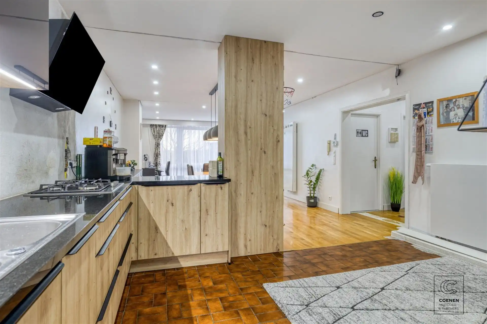 Ruim, lichtrijk app. van 124 m² en 2 slpk's te Antwerpen! foto 7