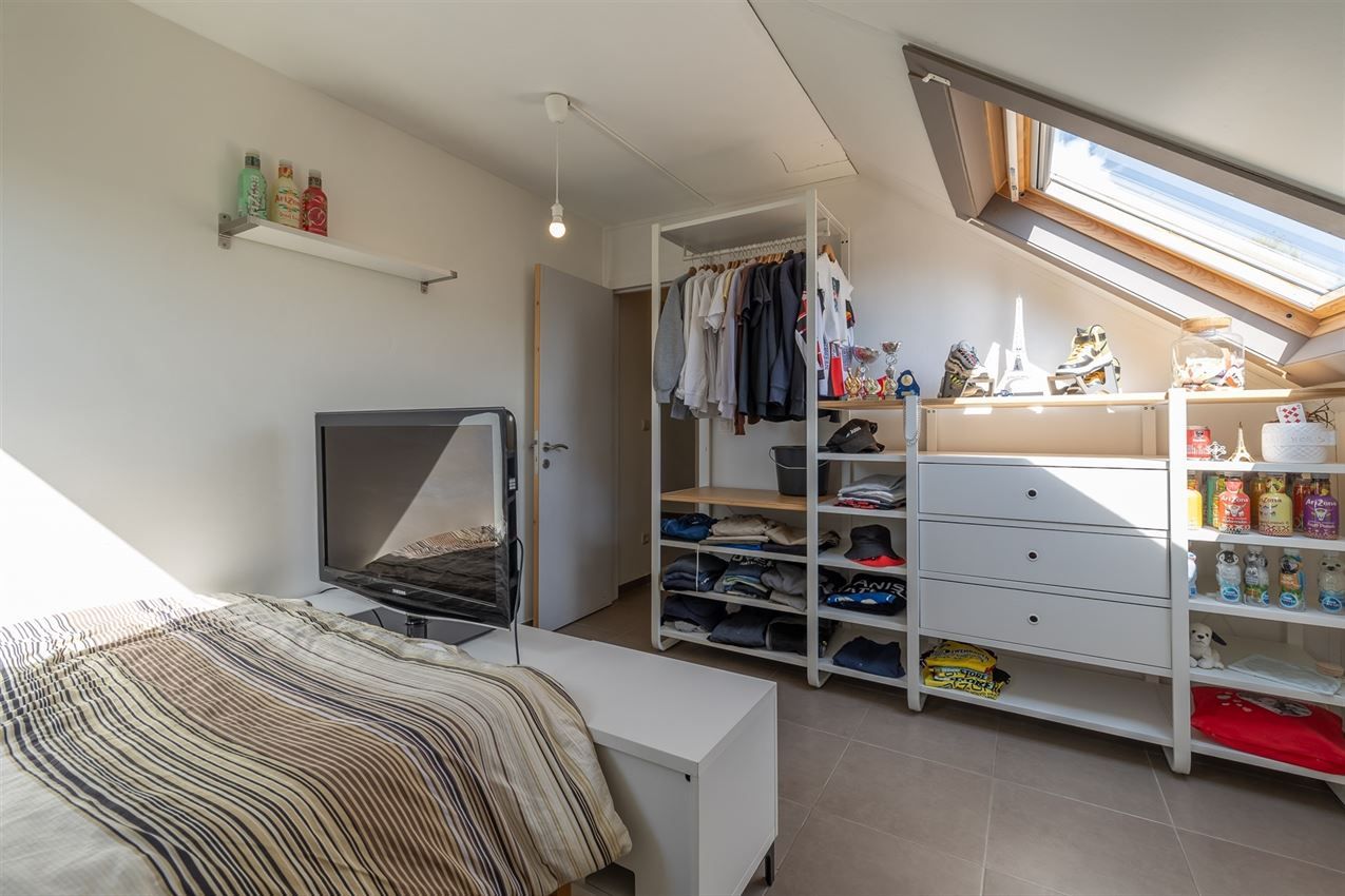 Royale duplex met terras en garage foto 19