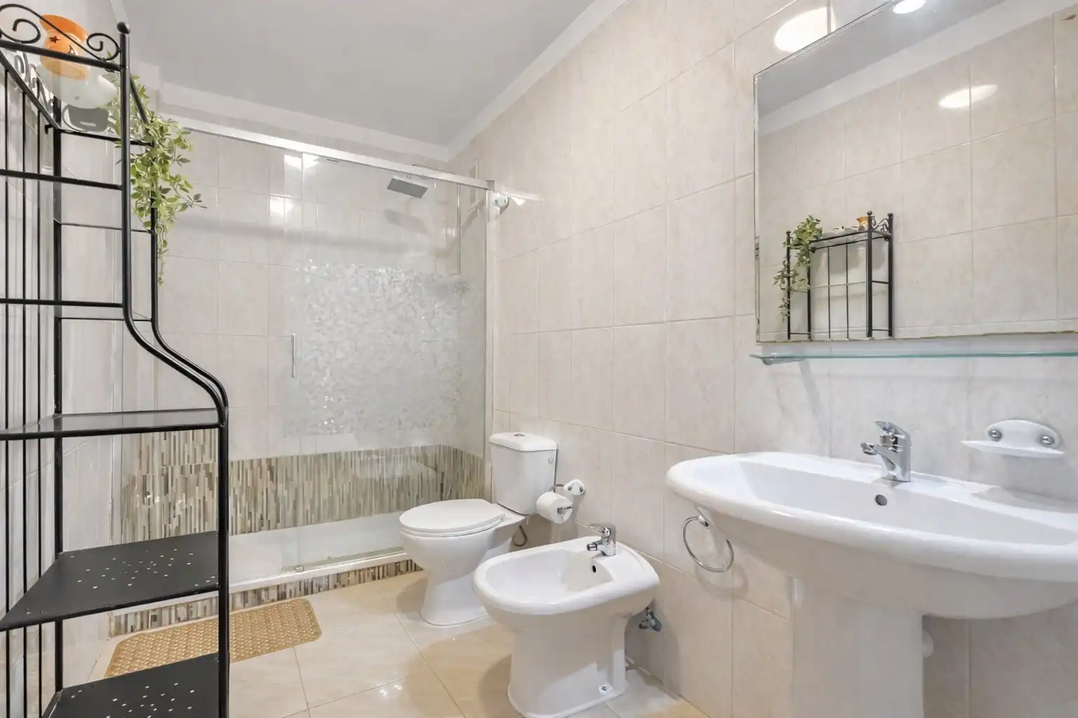 ruim appartement met panoramisch zicht  foto 16