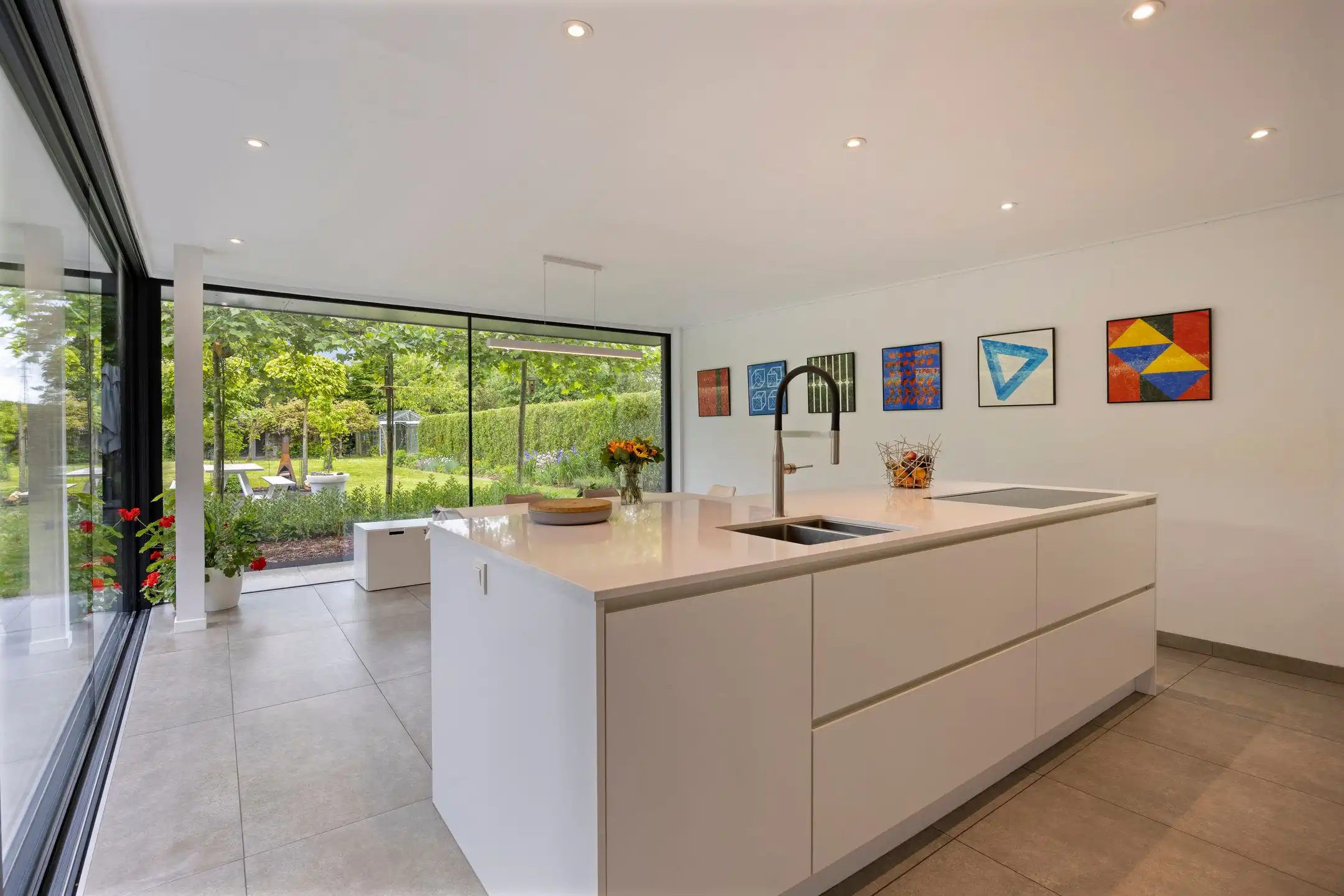 Duurzaamheid en rust: modern wonen op 21 are foto 9