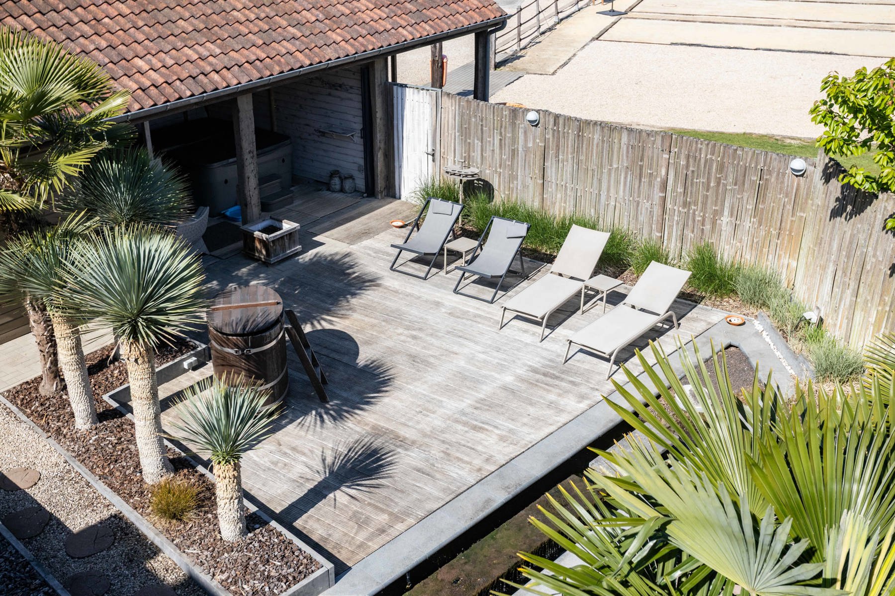 Exclusieve vastgoedparel met 3 vakantiewoningen en wellness foto 12