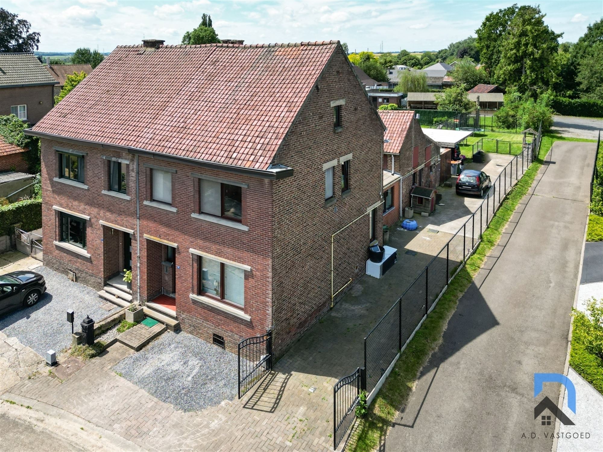 Woning met mooie tuin in Rosmeer foto 5