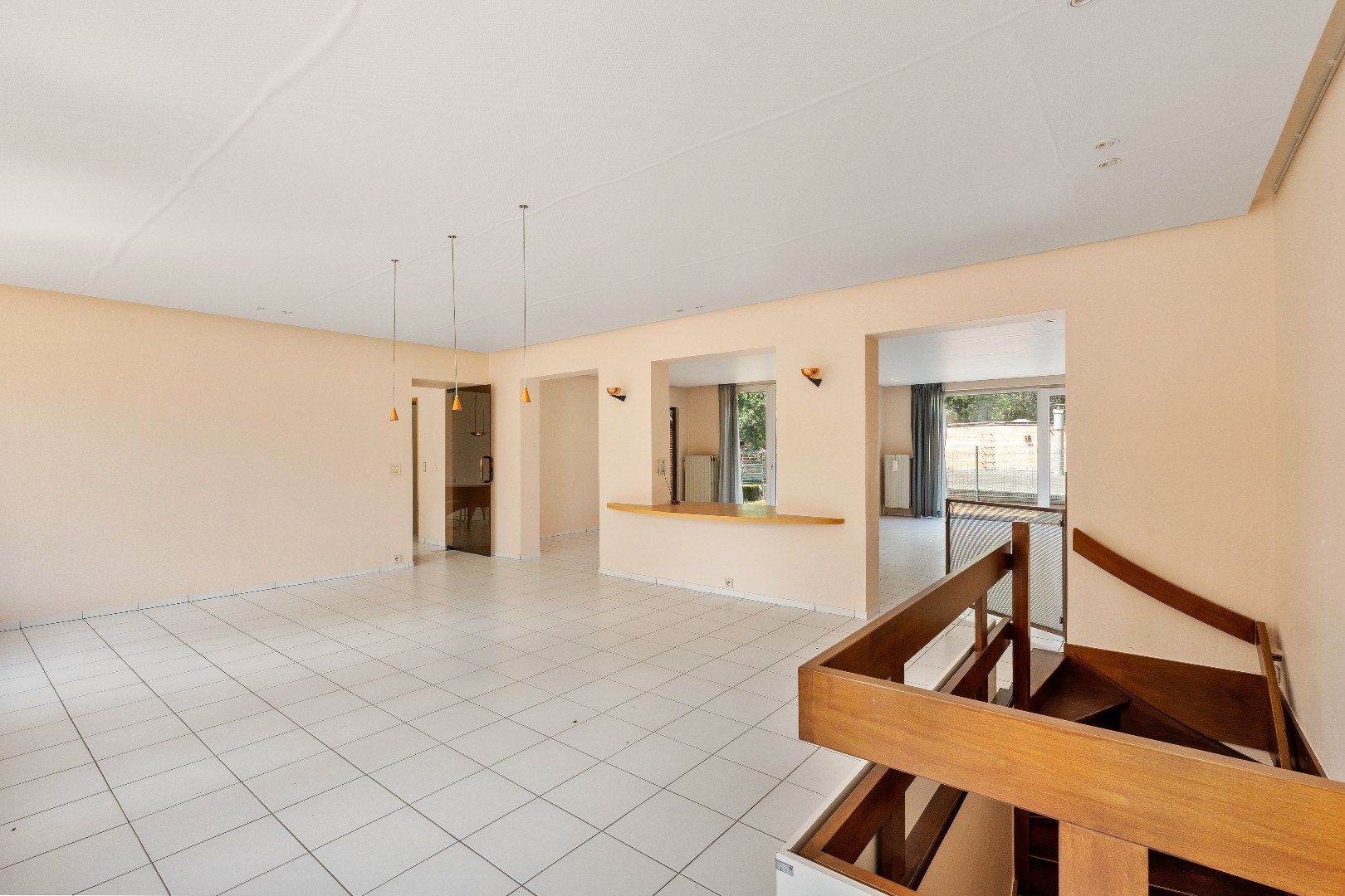 Uniek handelspand met duplexappartement op een toplocatie in Dadizele foto 8