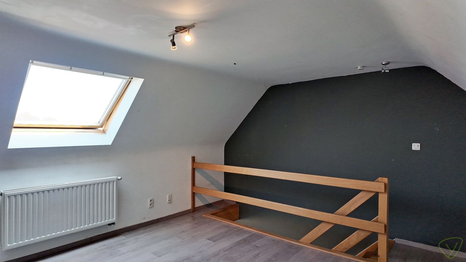 Gezellig duplex-appartement met terras en garage nabij centrum Eeklo foto 10