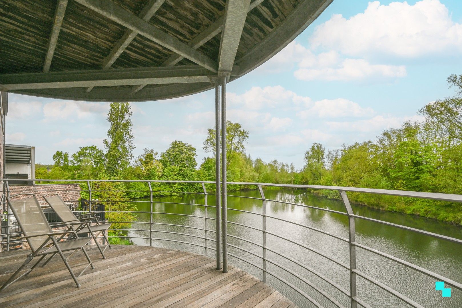 Exclusieve, energiezuinige loft op het Moleneiland van Harelbeke foto 18