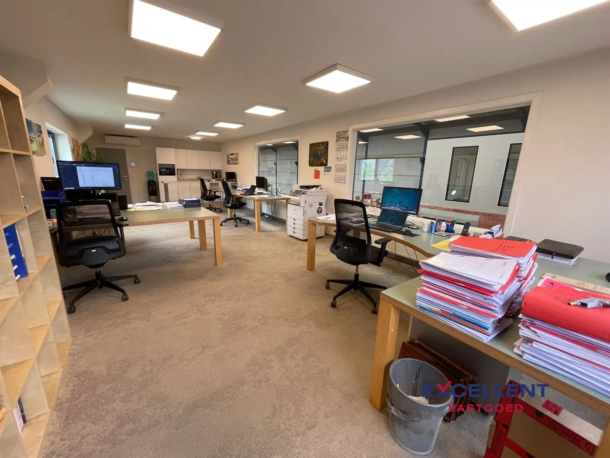 Professionele industriële ruimte in Deinze te huur! foto 10