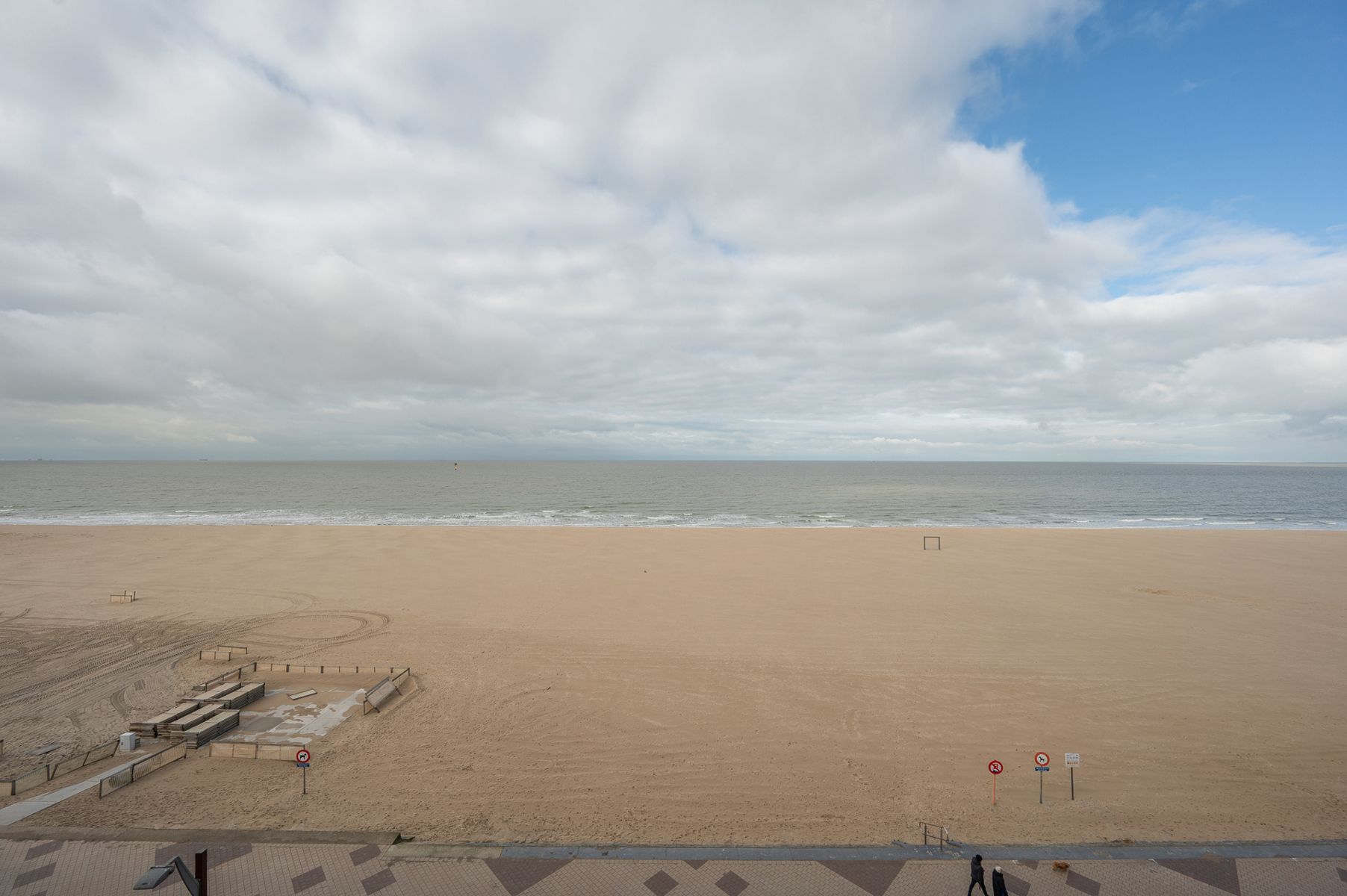 ()=>{if(producerUpdateValueVersion(node),producerAccessed(node),node.value===ERRORED)throw node.error;return node.value} Zeedijk Zoute 765/5.2/5 - 8300 KNOKKE