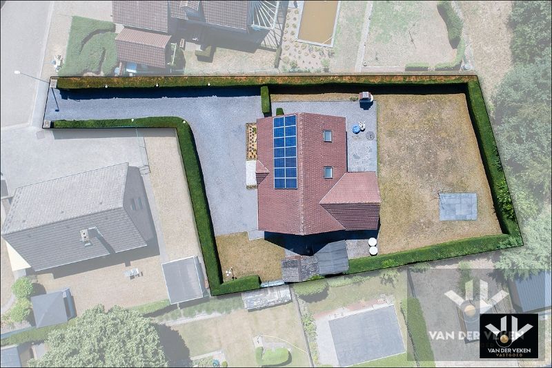 Toffe instapklare gezinswoning in kindvriendelijke omgeving te Hasselt foto 2