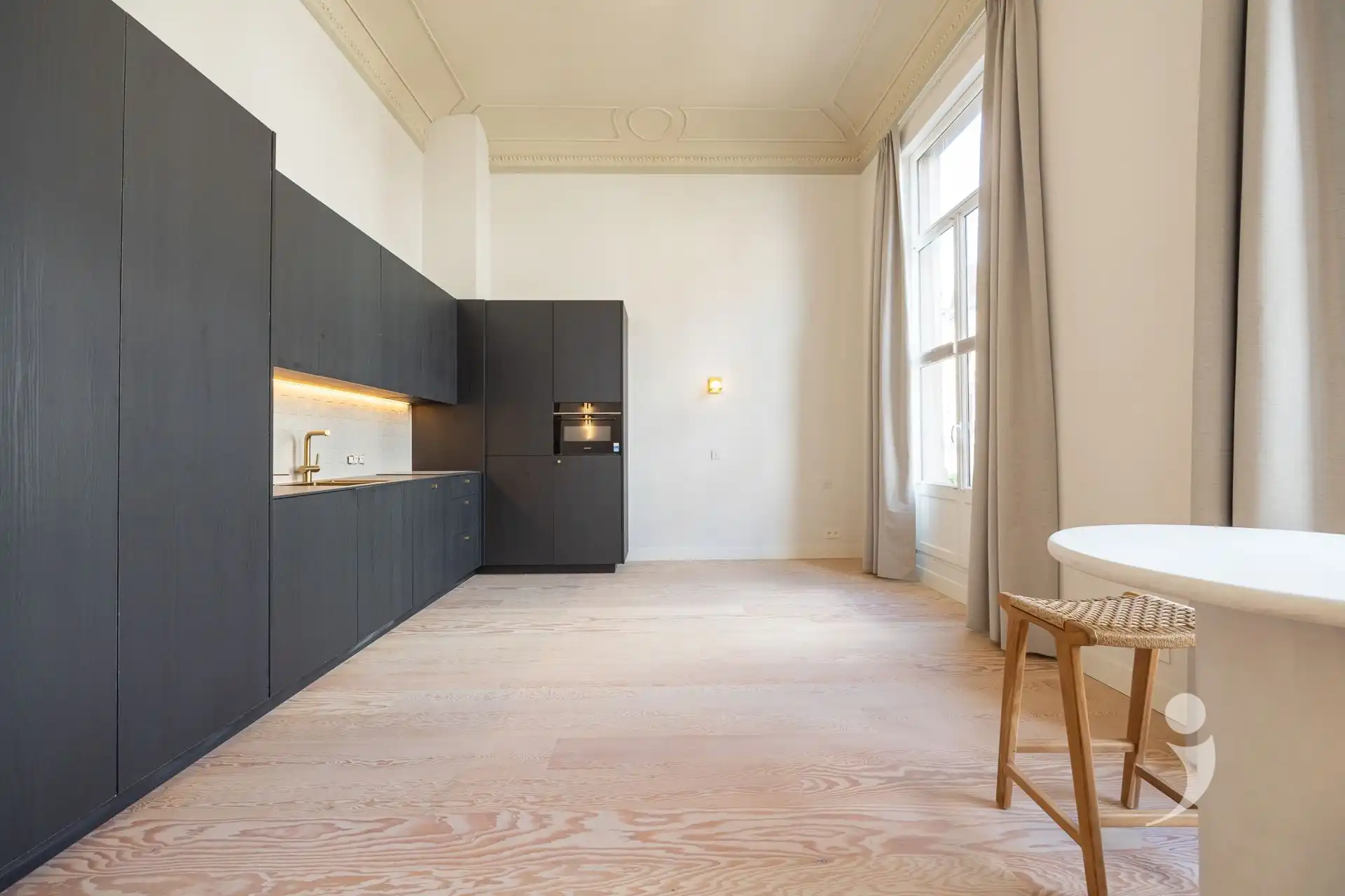 Exclusief gerenoveerd studio op toplocatie in Leuven foto 4