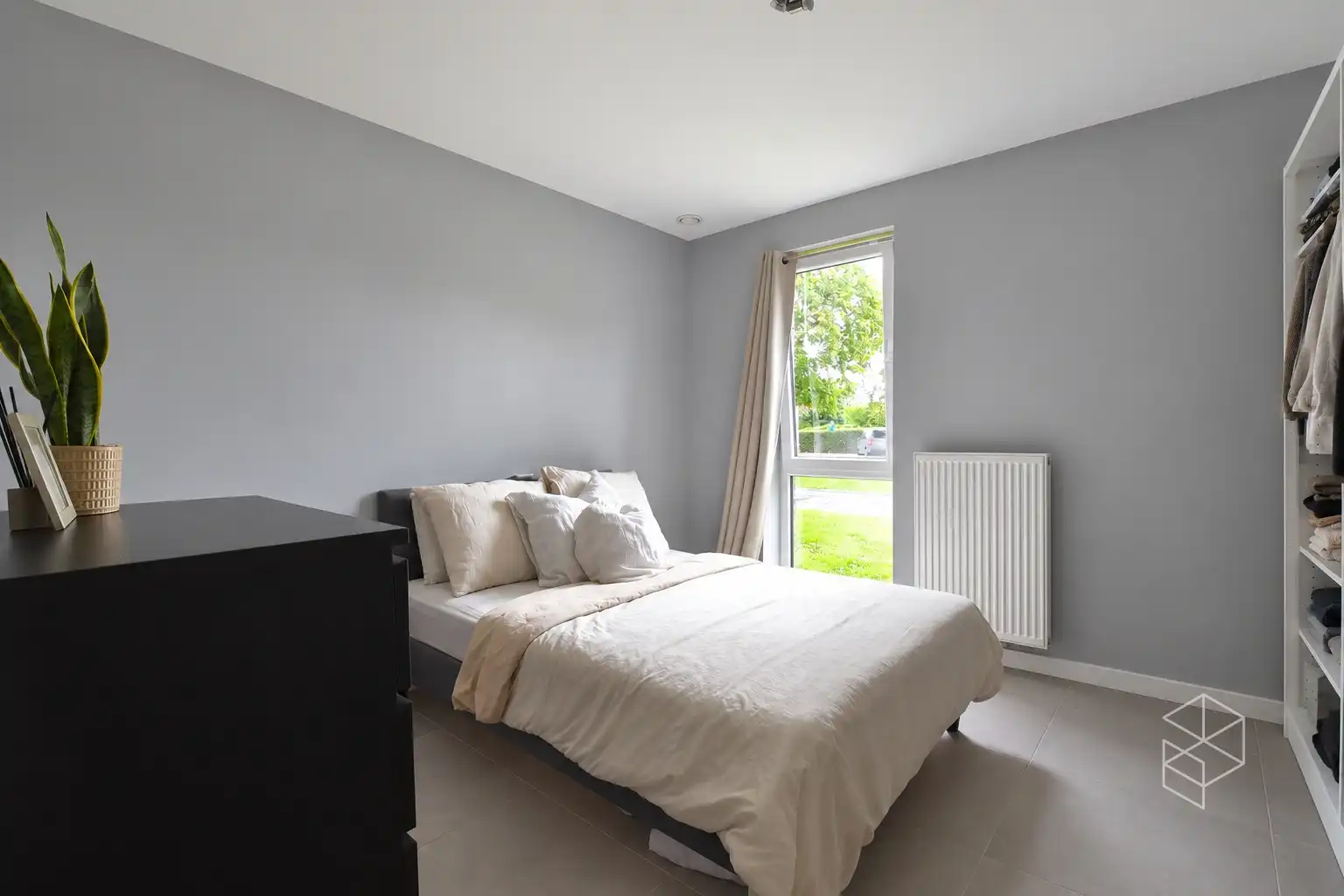 BEZOEKMOMENT NU ZATERDAG 19/09 VAN 16U TOT 18U | RUIM LICHTRIJK GELIJKVLOERS APPARTEMENT MET 2 SLKPS EN GROOT TERRAS foto 12