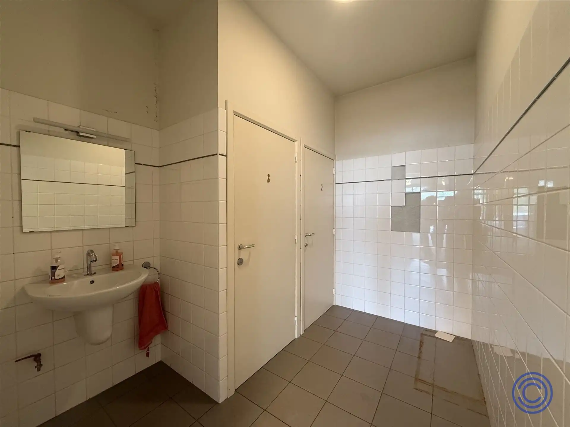 Kantoor ca. 240m² op de Noorderlaan! foto 9