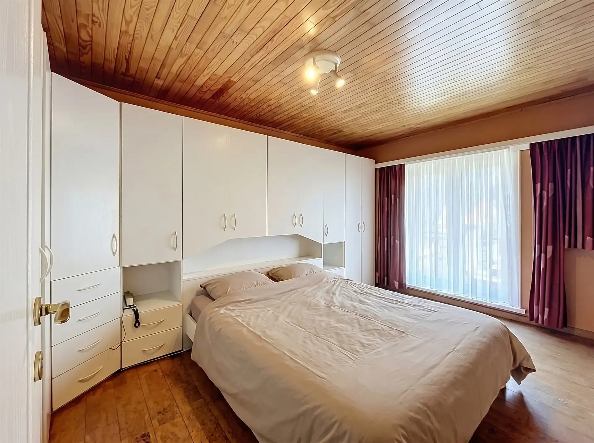 Gezinswoning met 3 slaapkamers en veel mogelijkheden! foto 11