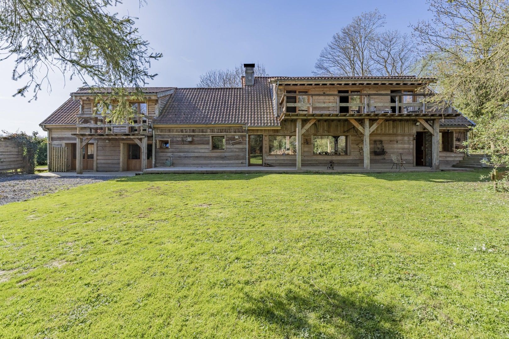 UNIEKE (vakantie)WONING MET PRACHTIG UITZICHT GELEGEN OP CENTRALE LOCATIE foto 2