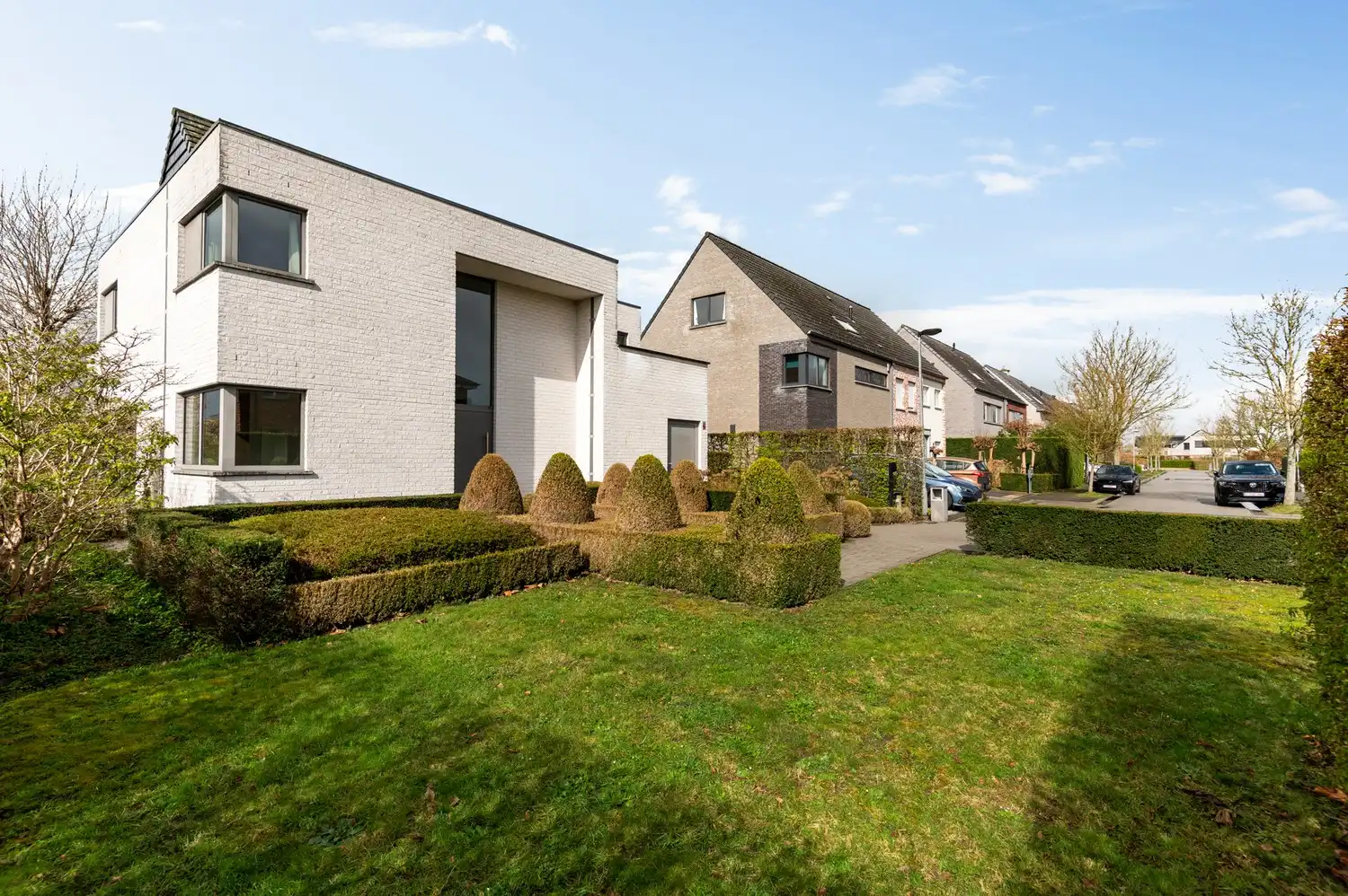 Ruime, exclusief afgewerkte woning met zwembad op Toplocatie te Berlaar foto 26