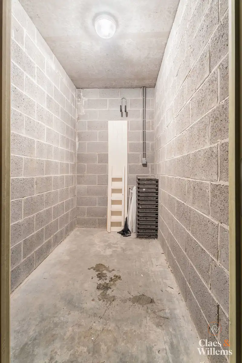 Ruim instapklaar duplex appartement te Sint-Pieters-Leeuw foto 23