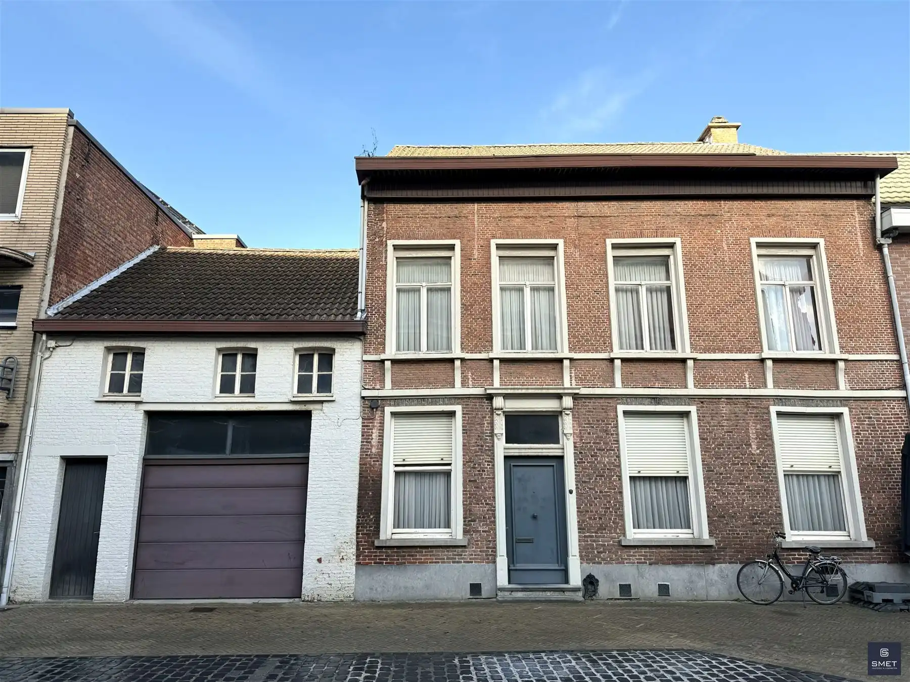 Hoofdfoto van de publicatie: Karaktervolle voormalige dokterswoning 